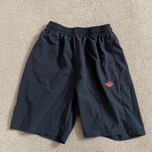 Outdoor Waterproof Shorts Kid’s XL (Fits me and I wear men’s medium) charcoal